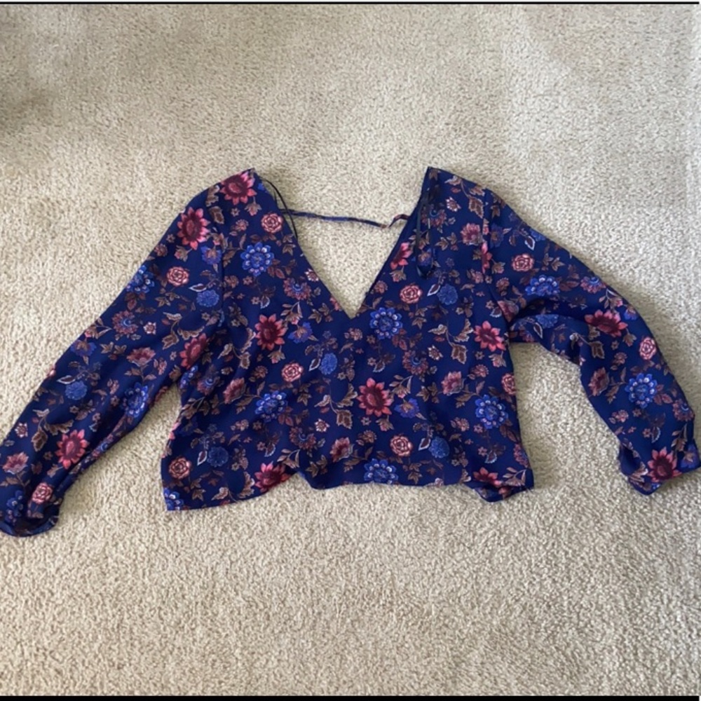 💗Floral top💗